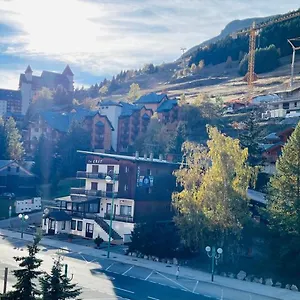 Au Centre De La Station, Entierement Renove, , Parking Prive Et Wifi Gratuit Appartement
